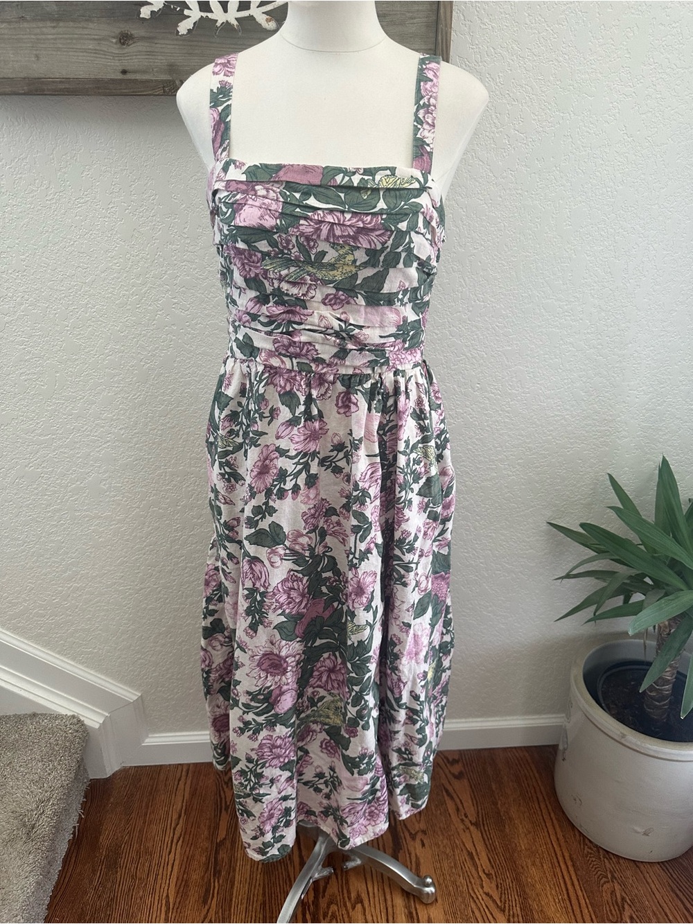 Abercrombie & Fitch Floral Tiered Sundress in Pink and Green Linen/Cotton M